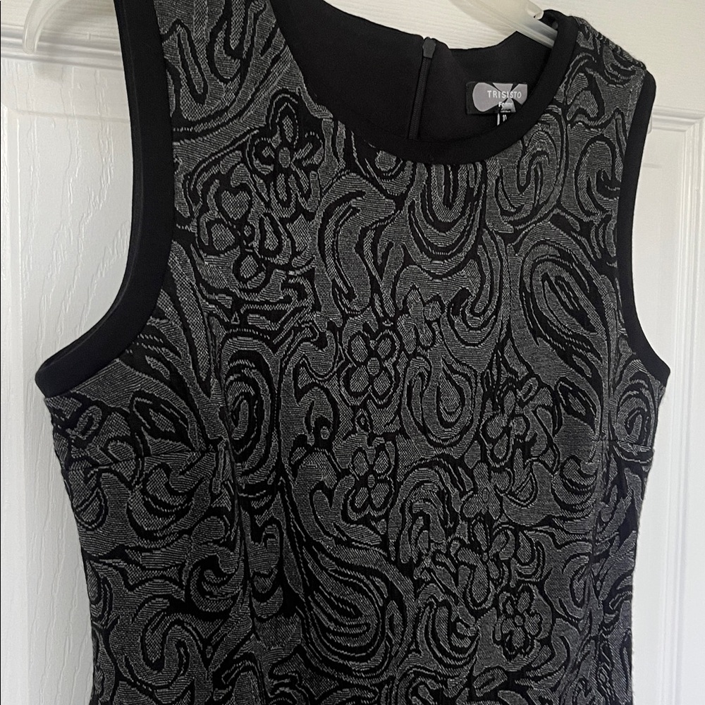 Elegant Black Patterned Dress